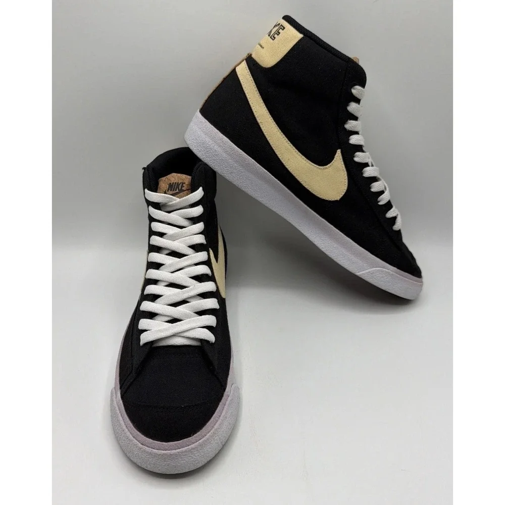 Nike Blazer Mid 77 Pomegranate Men's Size 9. Used No Box